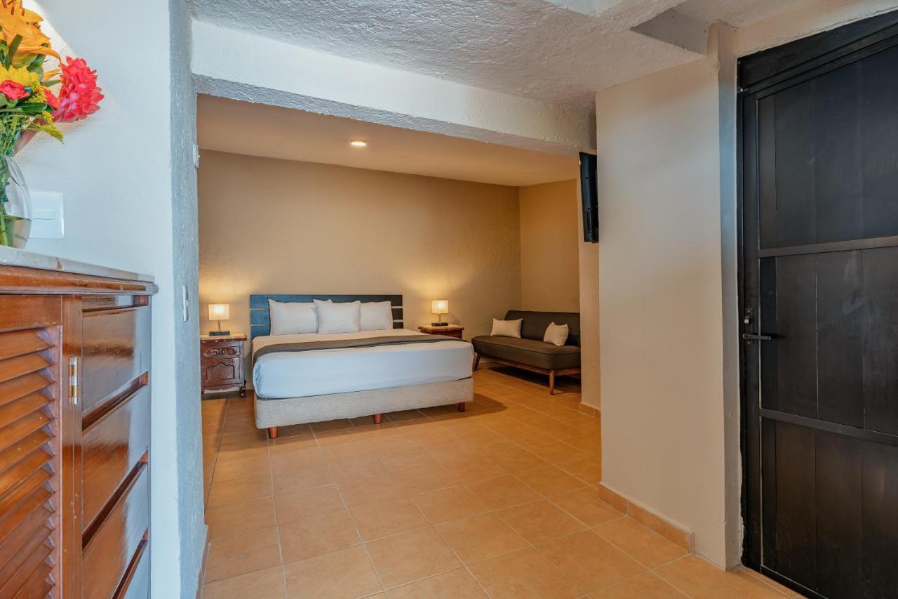 Hotel Brisas 5A Av, Πλάγια Ντελ Κάρμεν Εξωτερικό φωτογραφία